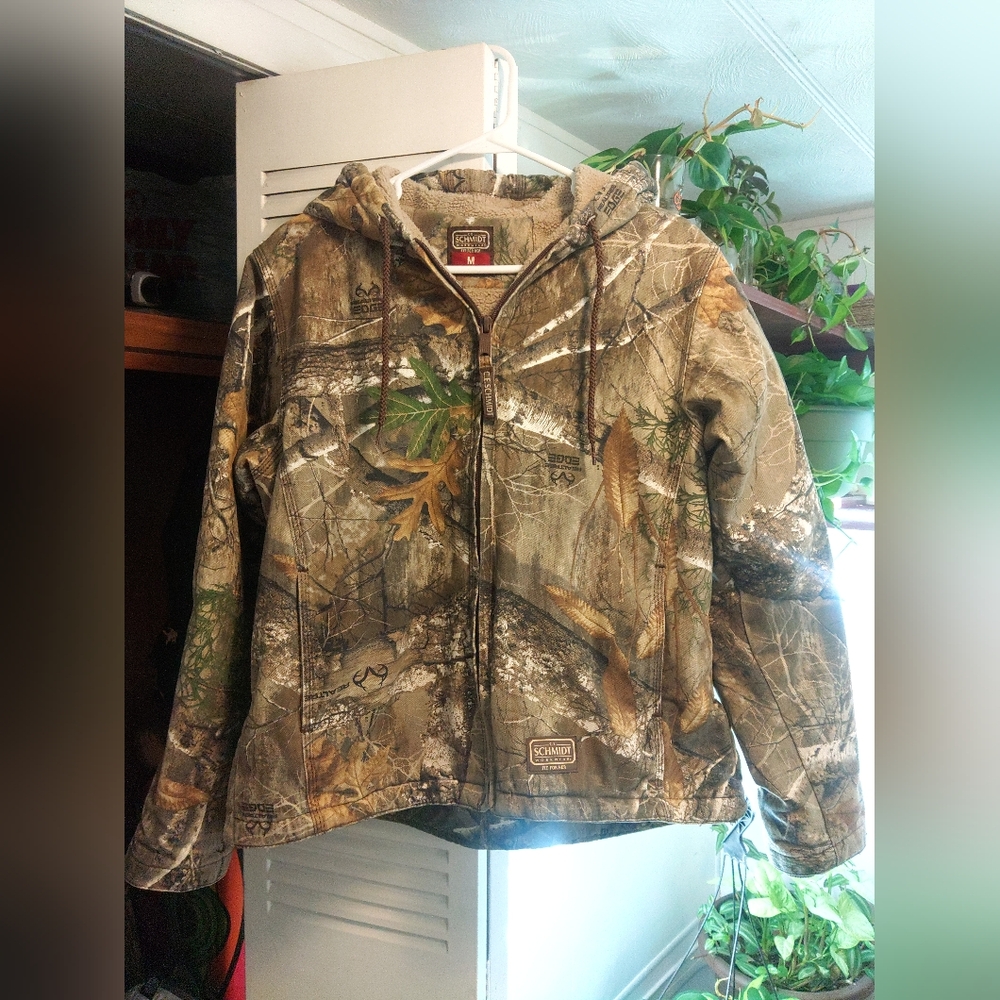 C E Schmidt Realtree Jacket